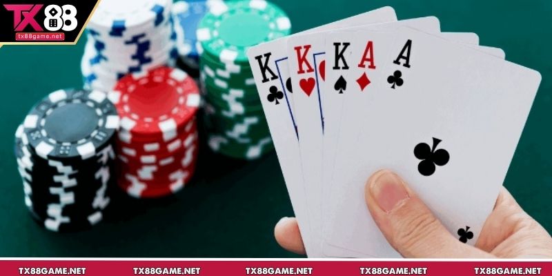 Các chiến lược chơi Poker Mậu Binh hiệu quả giúp bạn dễ thắng